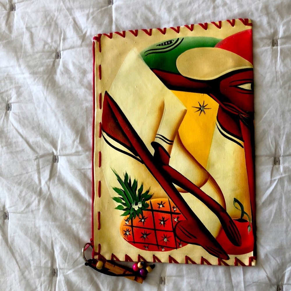 Artesanal clutch. Hand painted and made from Dominican Republic artisans